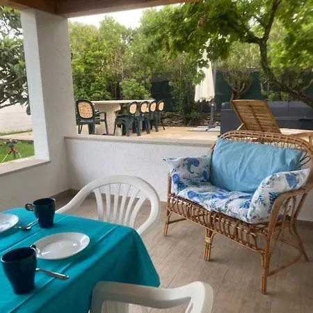 Il Nespolo Casa Vacanze A Due Passi Dal Mare Olbia